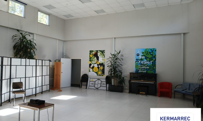 location Bureaux 690.00 m²