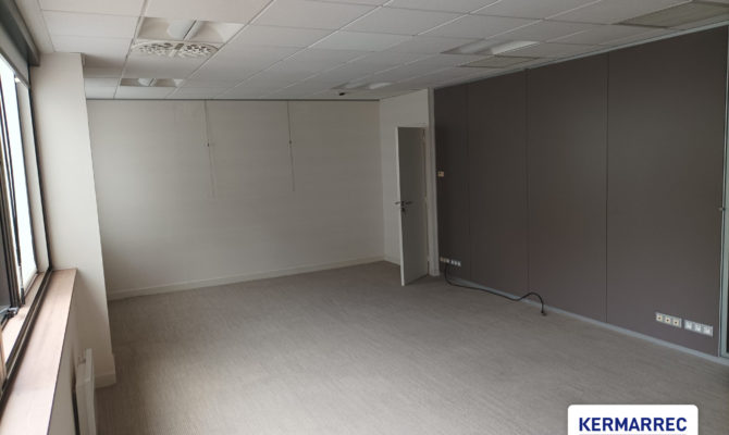 location Bureaux 442.00 m²