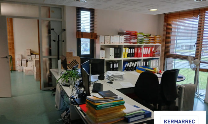 location Bureaux 128.13 m²