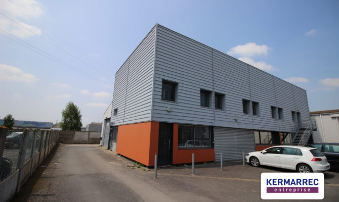 location Local d'activité 635.00 m²