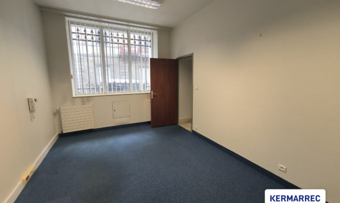 location Bureaux 88.00 m²