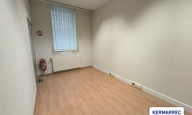 location Bureaux 88.00 m²