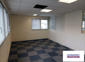 achat Bureaux 150.00 m² Nantes 44