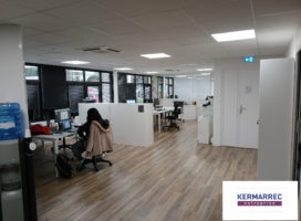 location Bureaux 125.22 m² Nantes 44