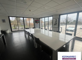 location Bureaux 338.00 m² Saint-Herblain 44