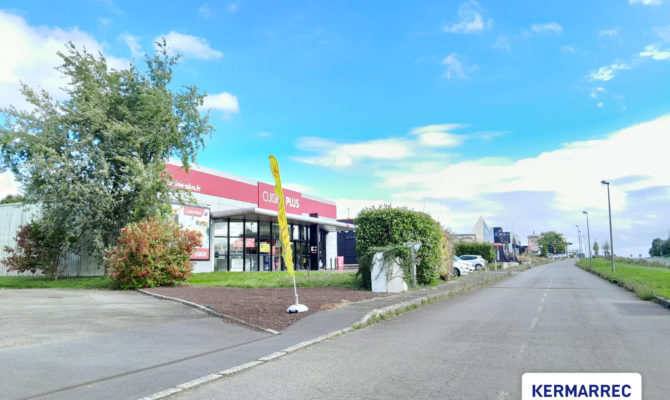 location Local d'activité 950.00 m²