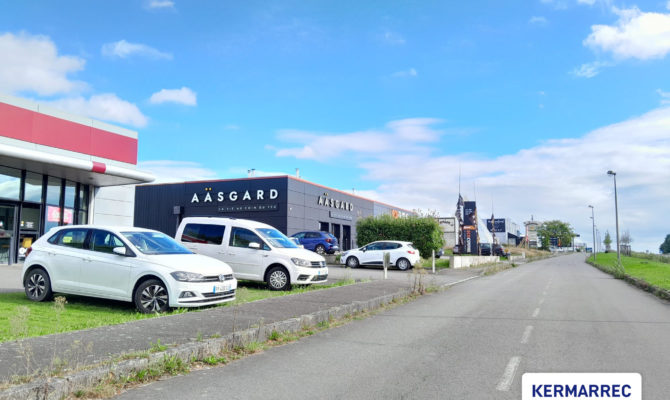 location Local d'activité 950.00 m²