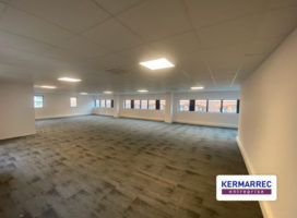 location Bureaux 188.00 m² Rennes 35