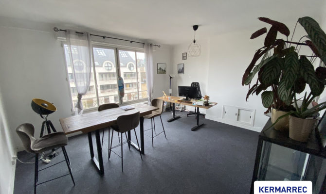 location Bureaux 148.00 m²