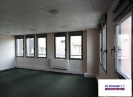 achat Bureaux 467.00 m² Nantes 44