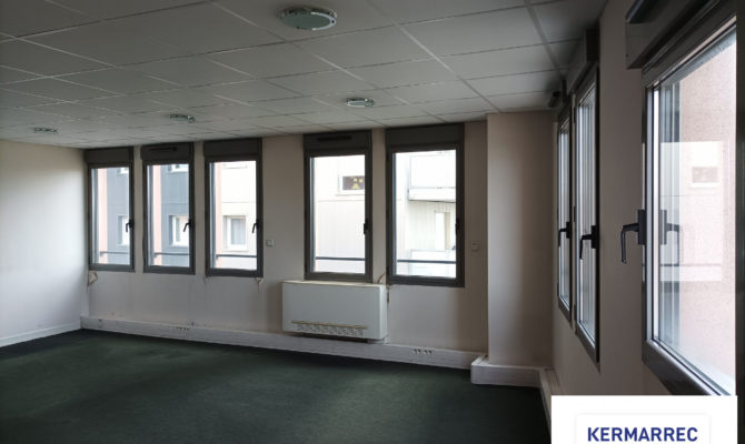 achat Bureaux 467.00 m²