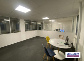 location Bureaux 240.00 m² Rennes 35