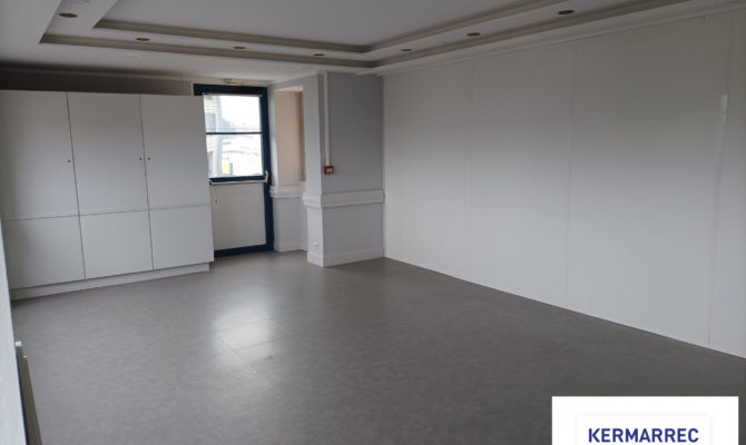 location Bureaux 105.00 m²