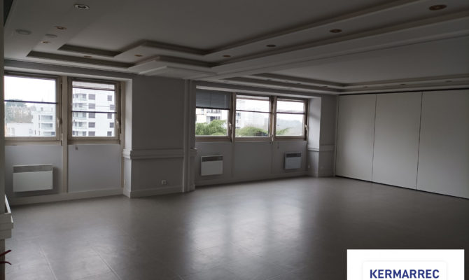 location Bureaux 105.00 m²