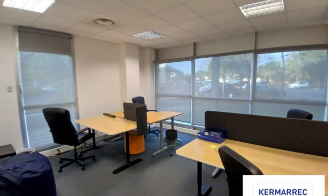 location Bureaux 248.76 m²