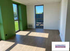 location Bureaux 69.00 m² Vannes 56